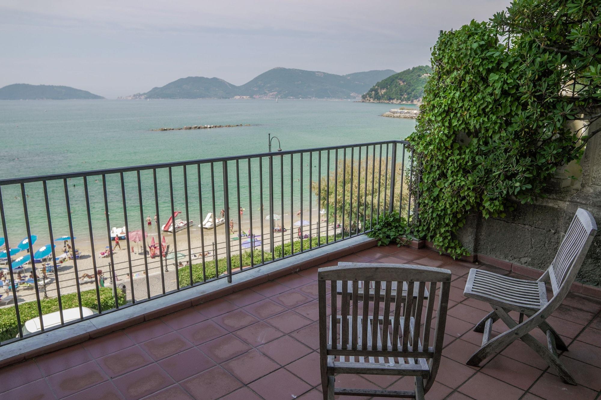 Hotel Venere Azzurra Lerici Exterior foto